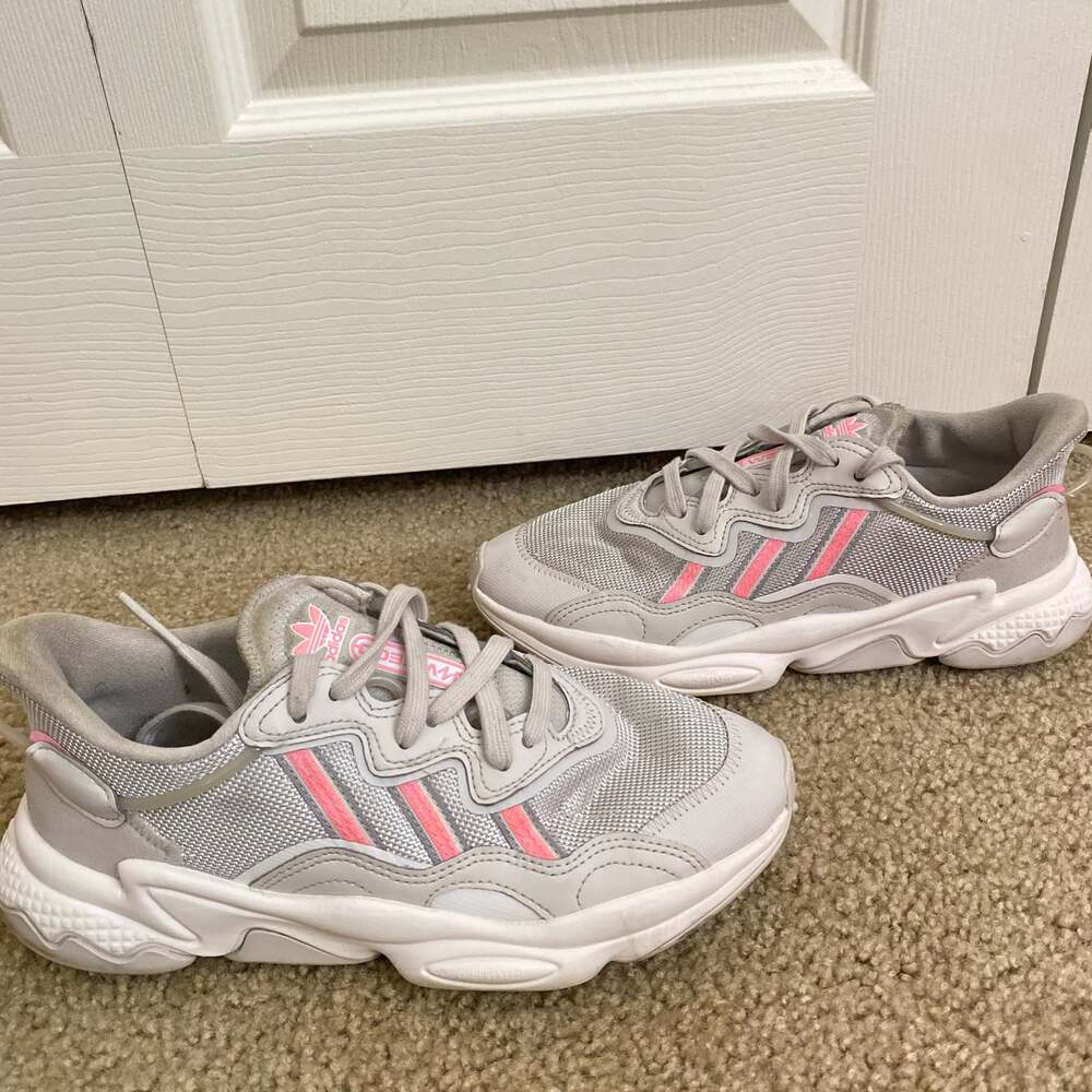 adidas Ozweego J 'Grey Beam Pink' GV8893